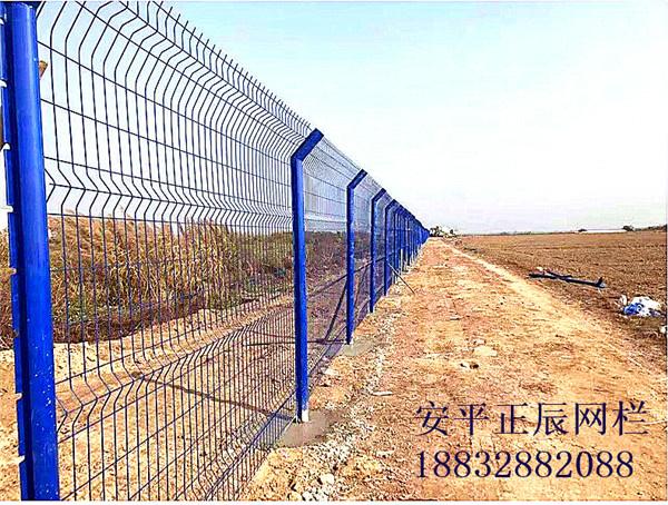 新疆校园护栏网的制作工序和适用范围